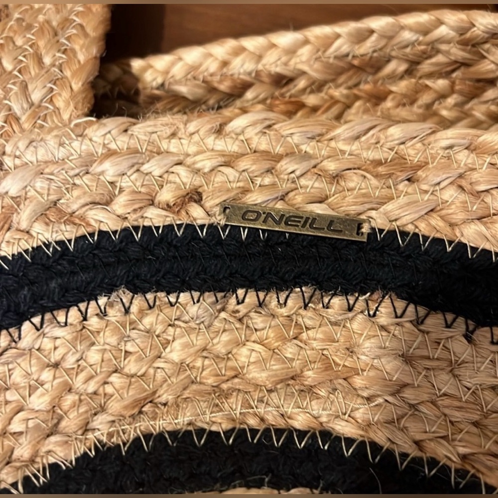 O'Neill Bungalow Jute Tote Bag. - Picture 5 of 6